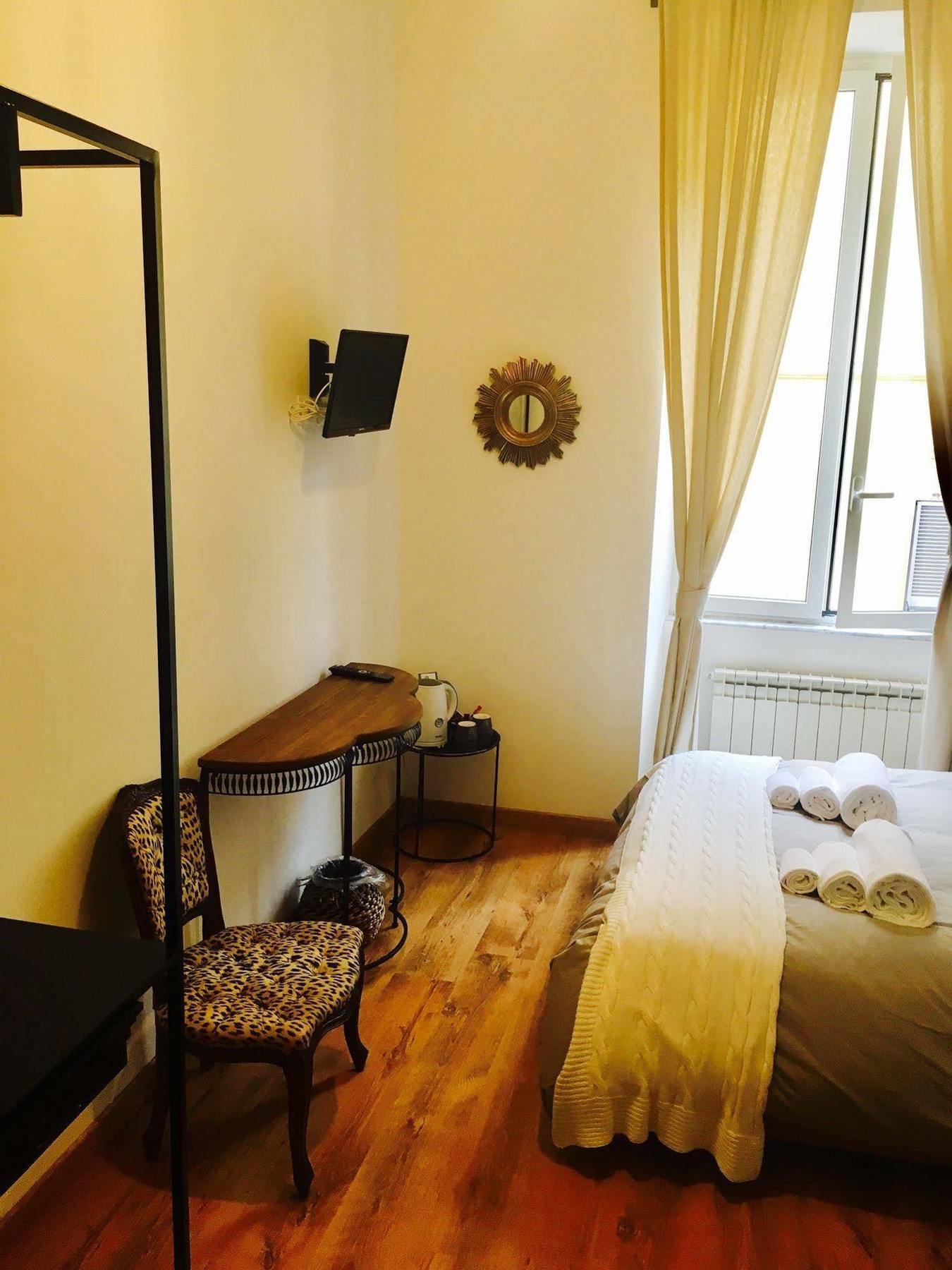 Holidays Rooms Rome Exterior photo